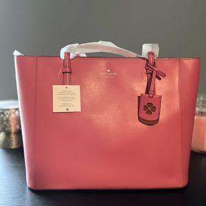 Everyone needs a PINK purse